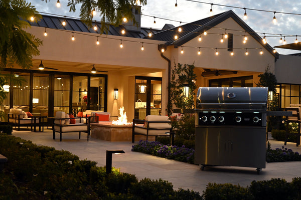Natural Gas vs. Propane Grills: How to Choose the Right Fuel for Your Outdoor Kitchen