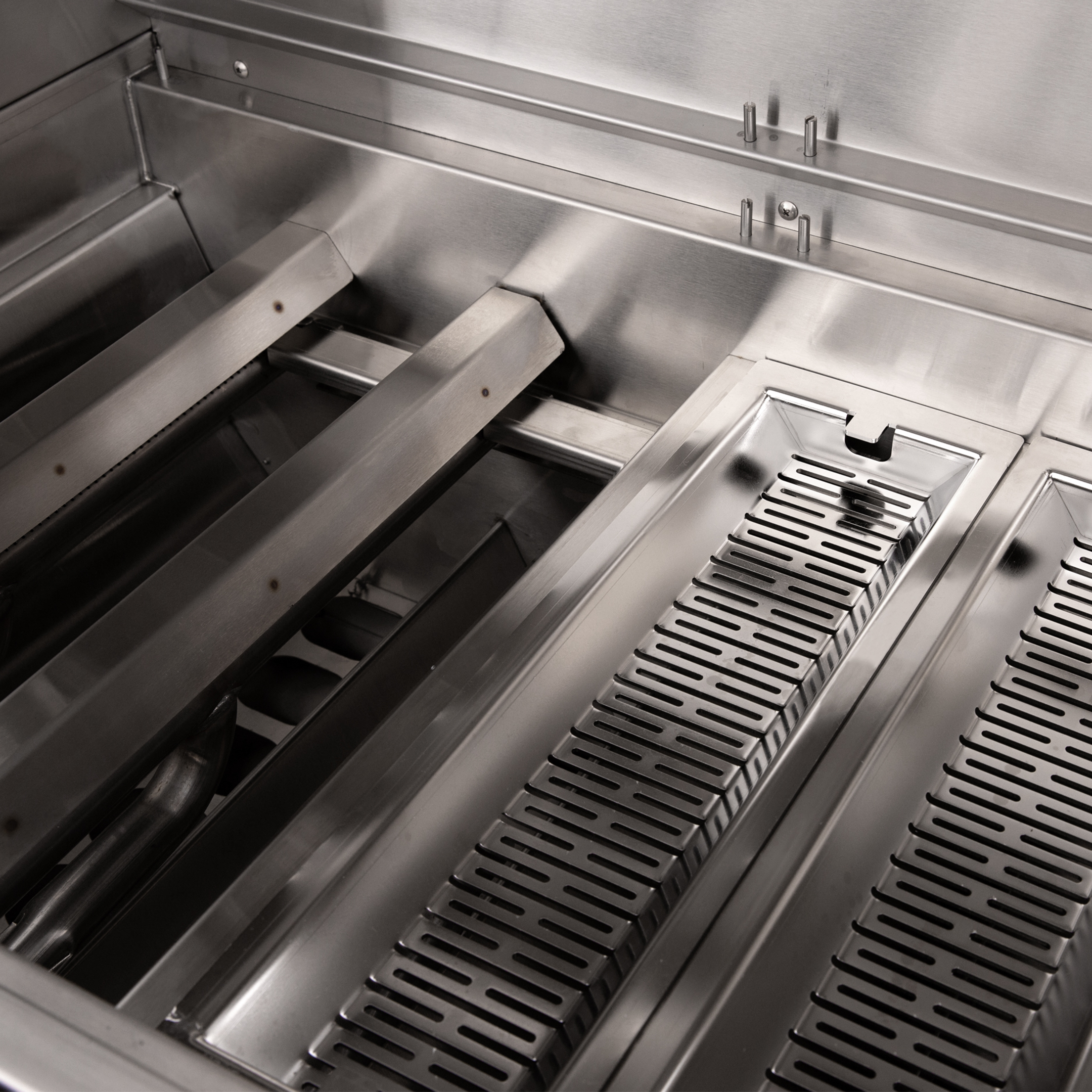 American Made Grills 54