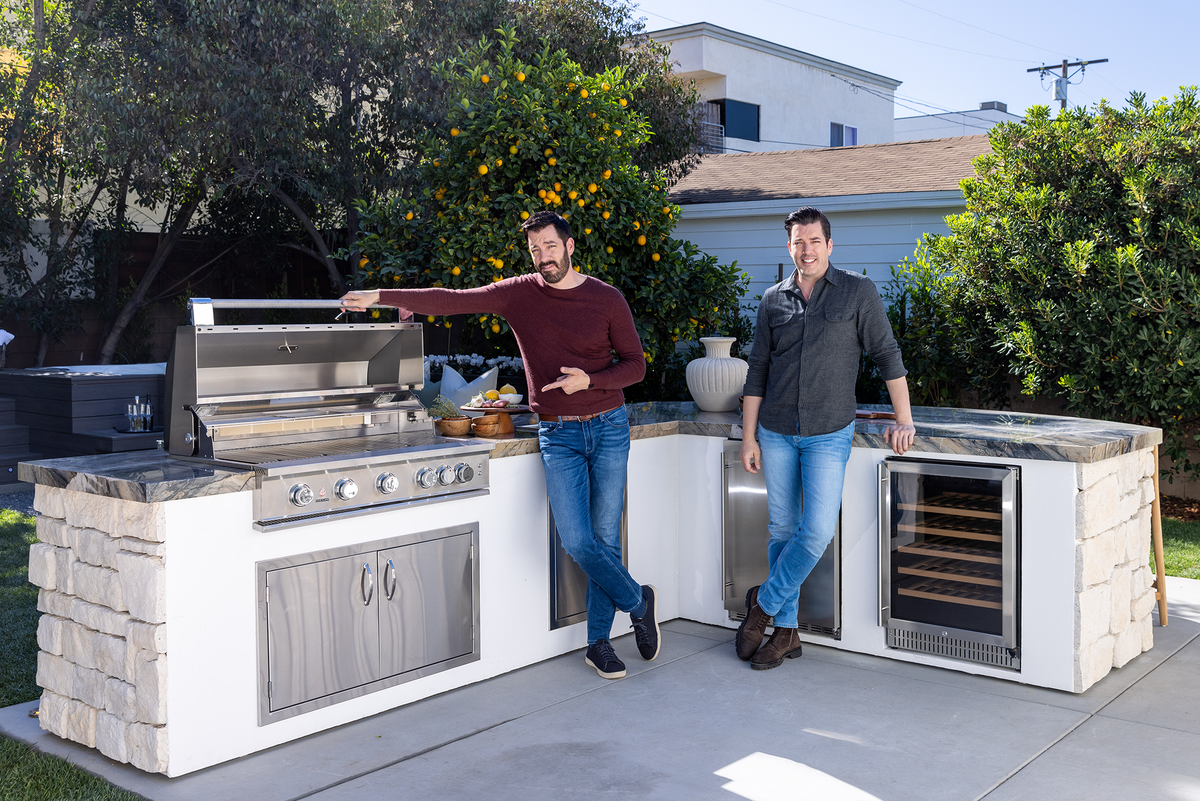 Living Outdoorsy — outdoor kitchen