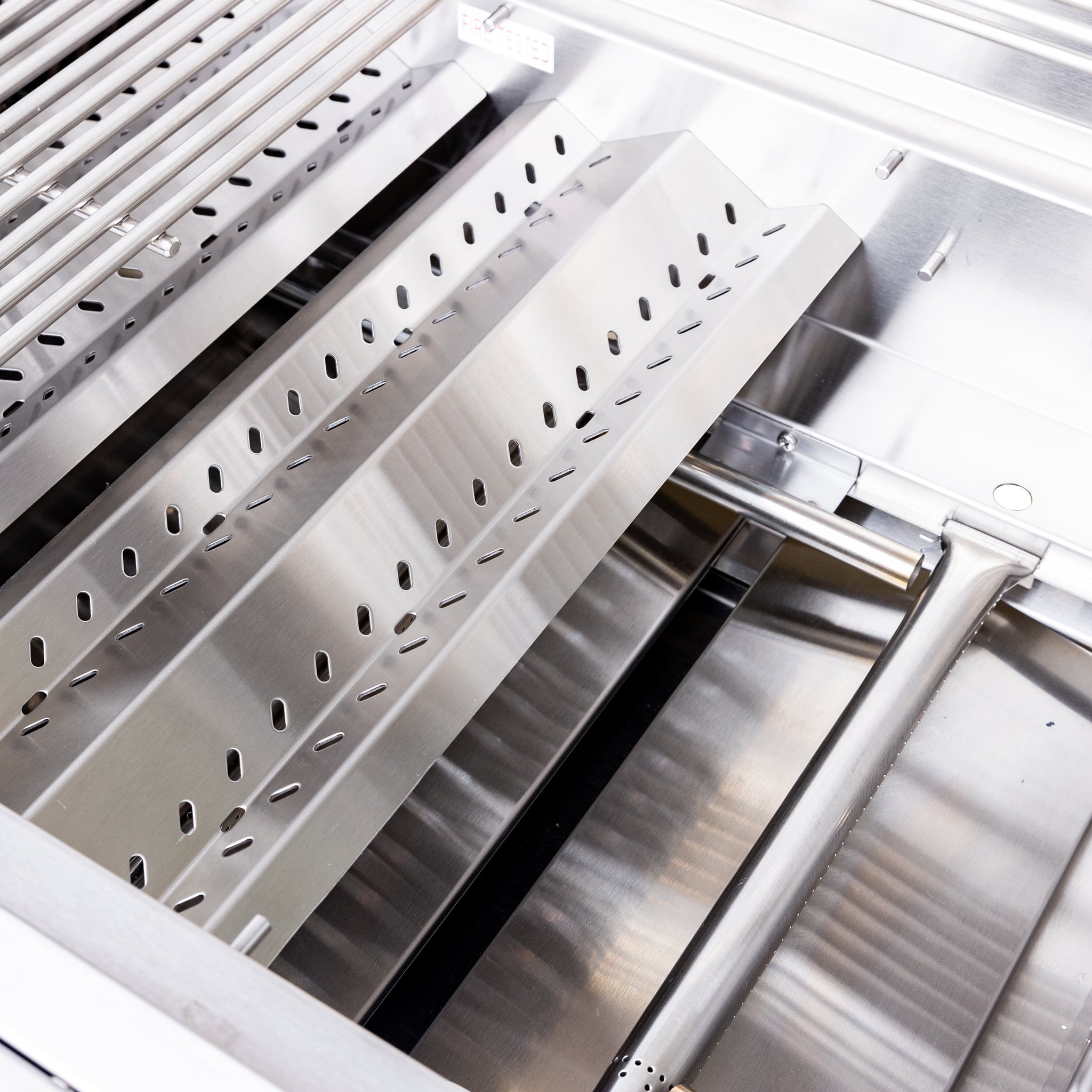 Summerset Grills Sizzler 32