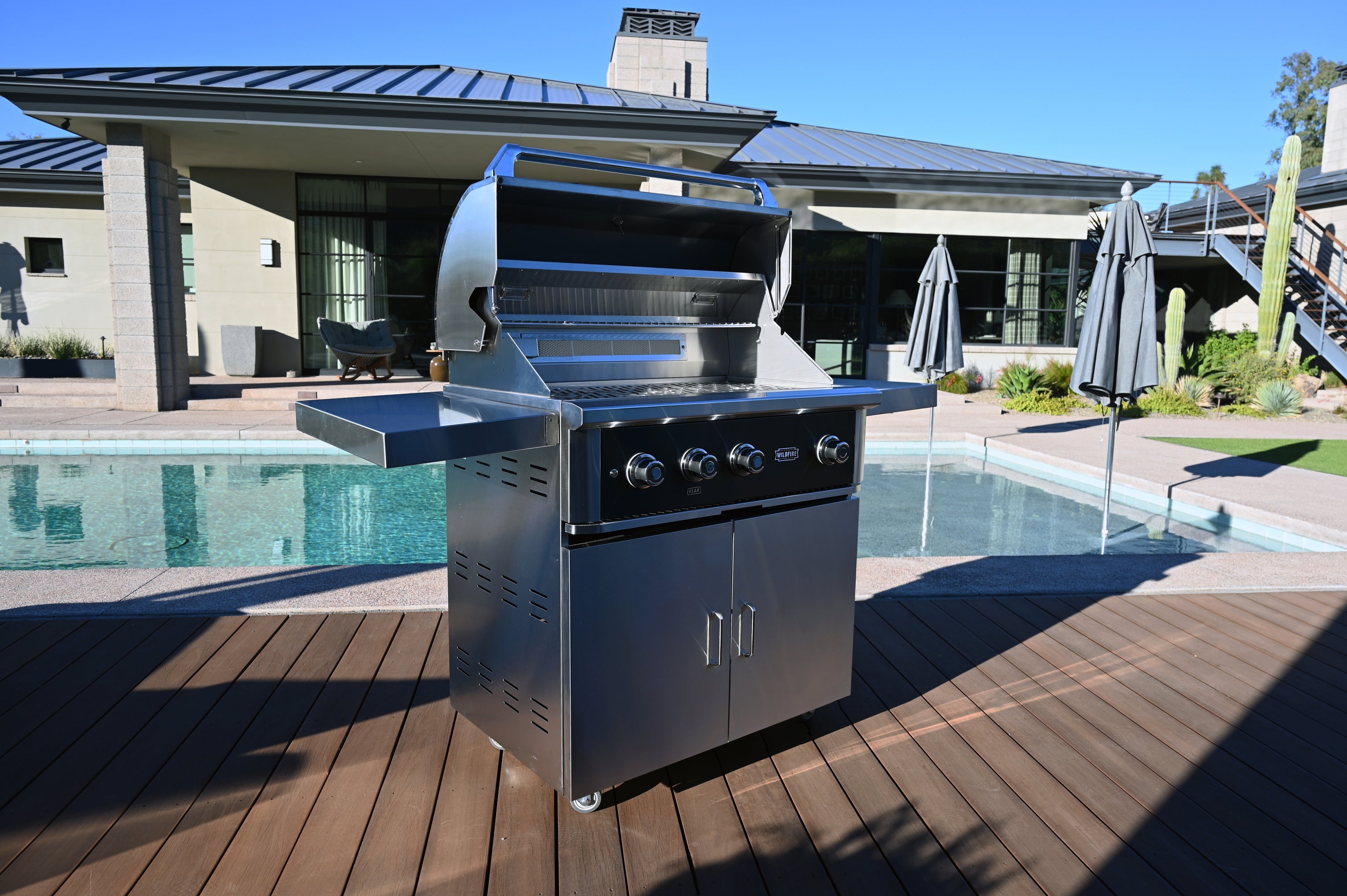 WildFire RANCH PRO 36” GAS GRILL BLACK FRONT PANEL 304 BSS (WFPRO36G-BSS)