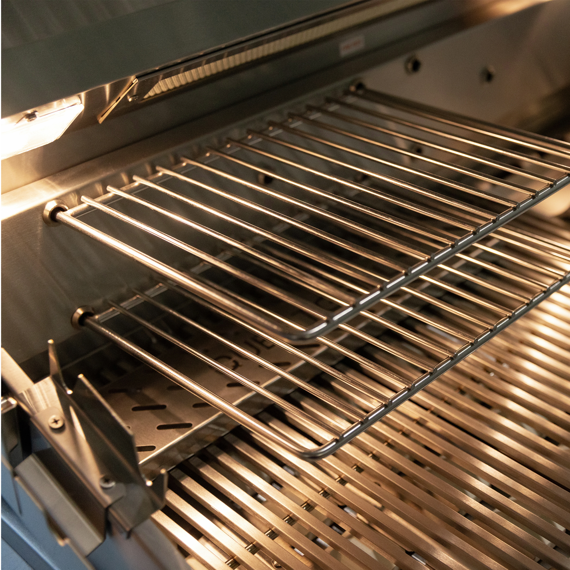 Summerset Grills Quest Series 36