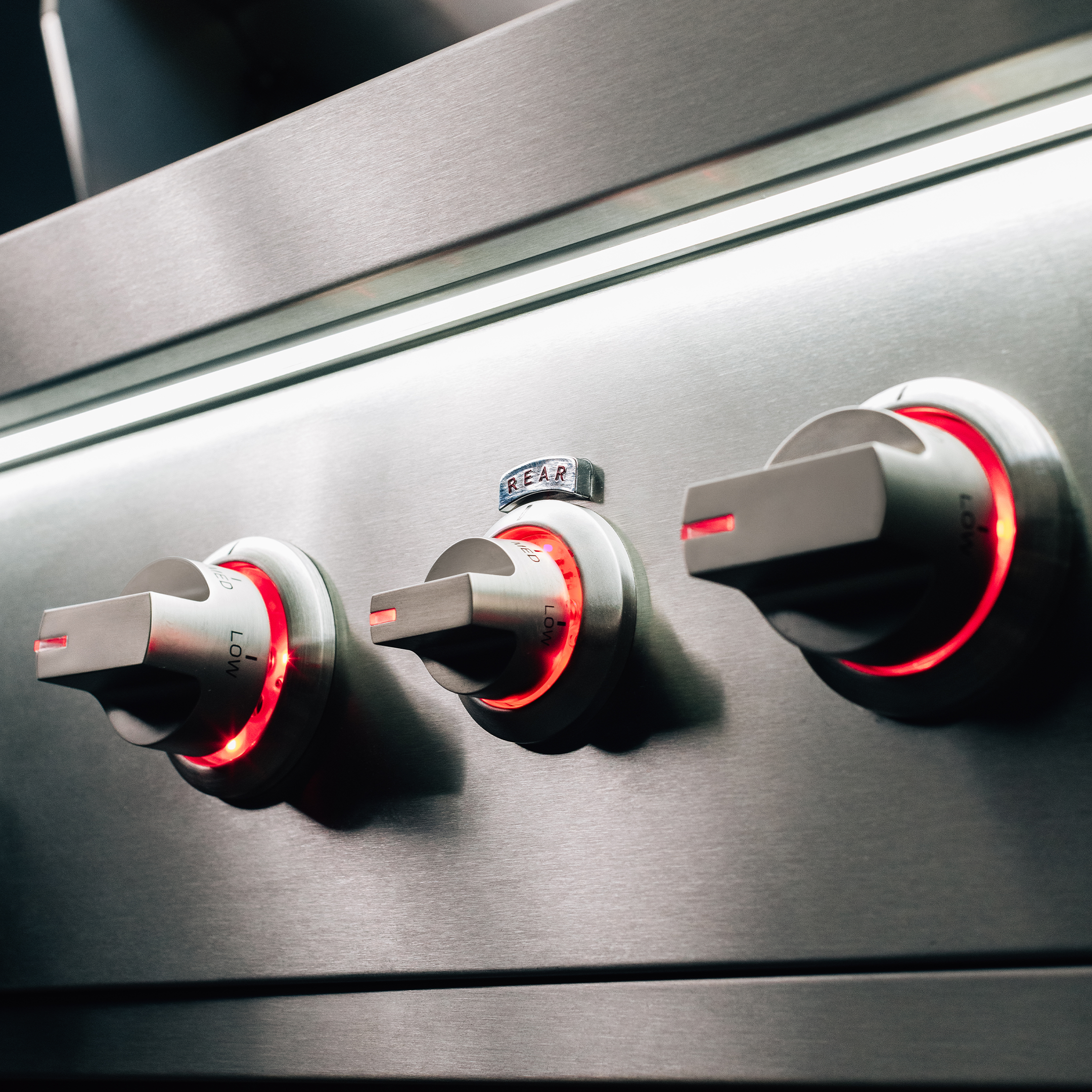 Summerset Grills Quest Series 36
